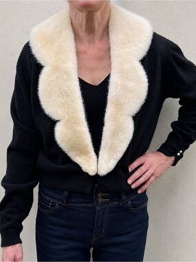 Bernhard Altmann 100% Cashmere & Mink Vintage Sweater black faux pearl VTG RARE